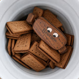 Bertie the Bourbon Biscuit in Walnut | Age: 3+